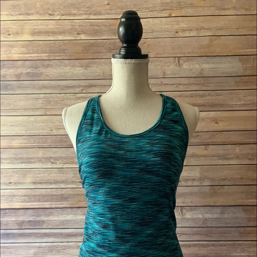 Athleta workout tank